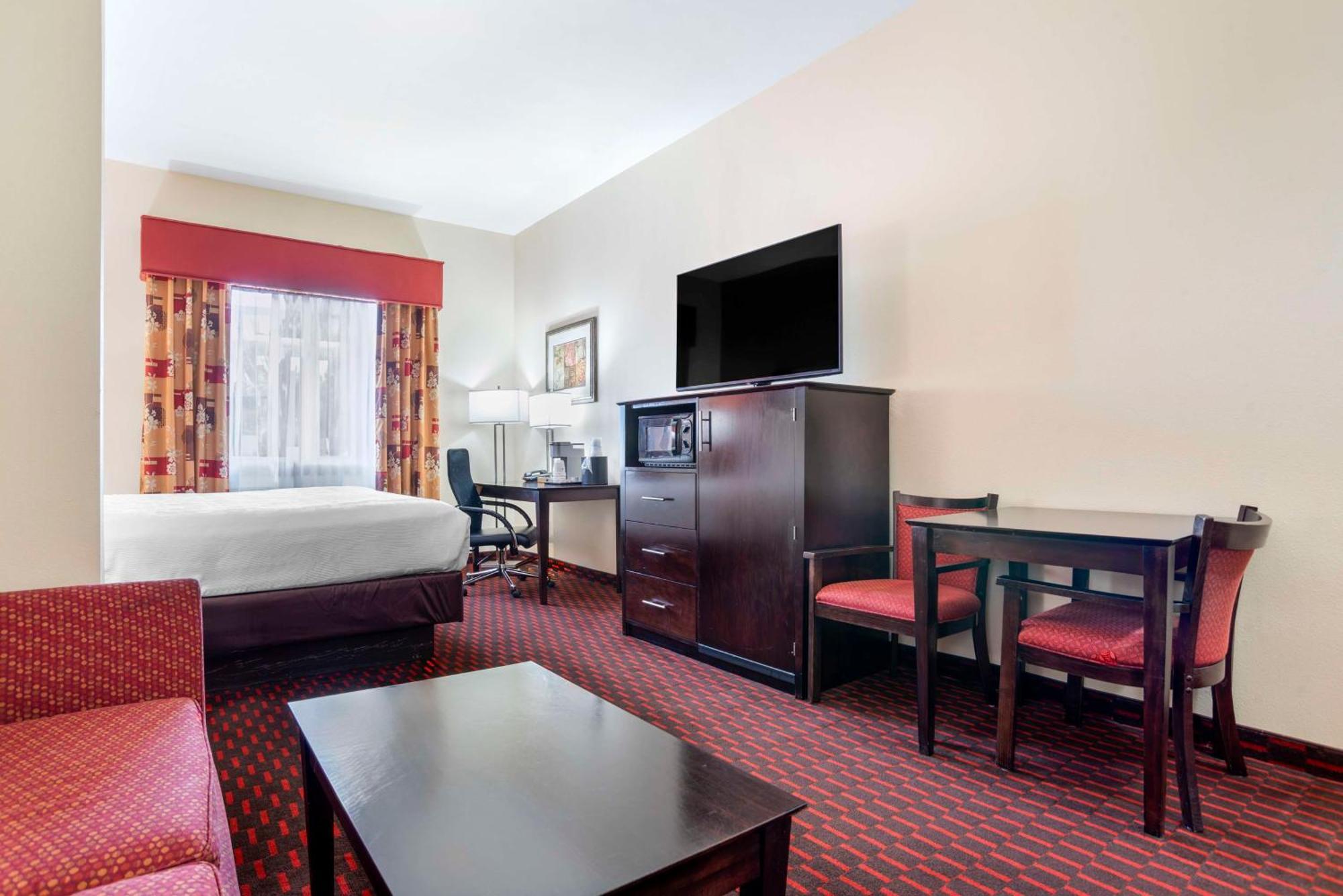 Best Western Plus Flowood Inn & Suites Экстерьер фото