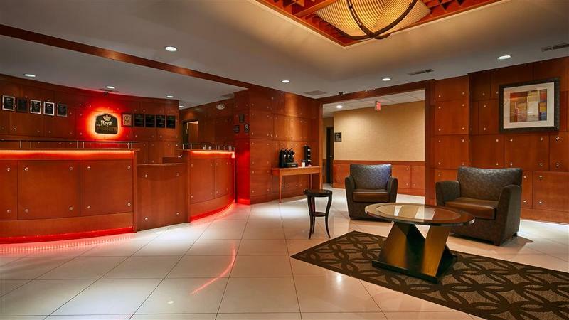 Best Western Plus Flowood Inn & Suites Экстерьер фото